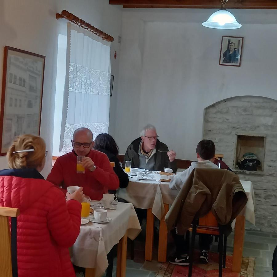 Castle Hotel Gjirokastër Buitenkant foto