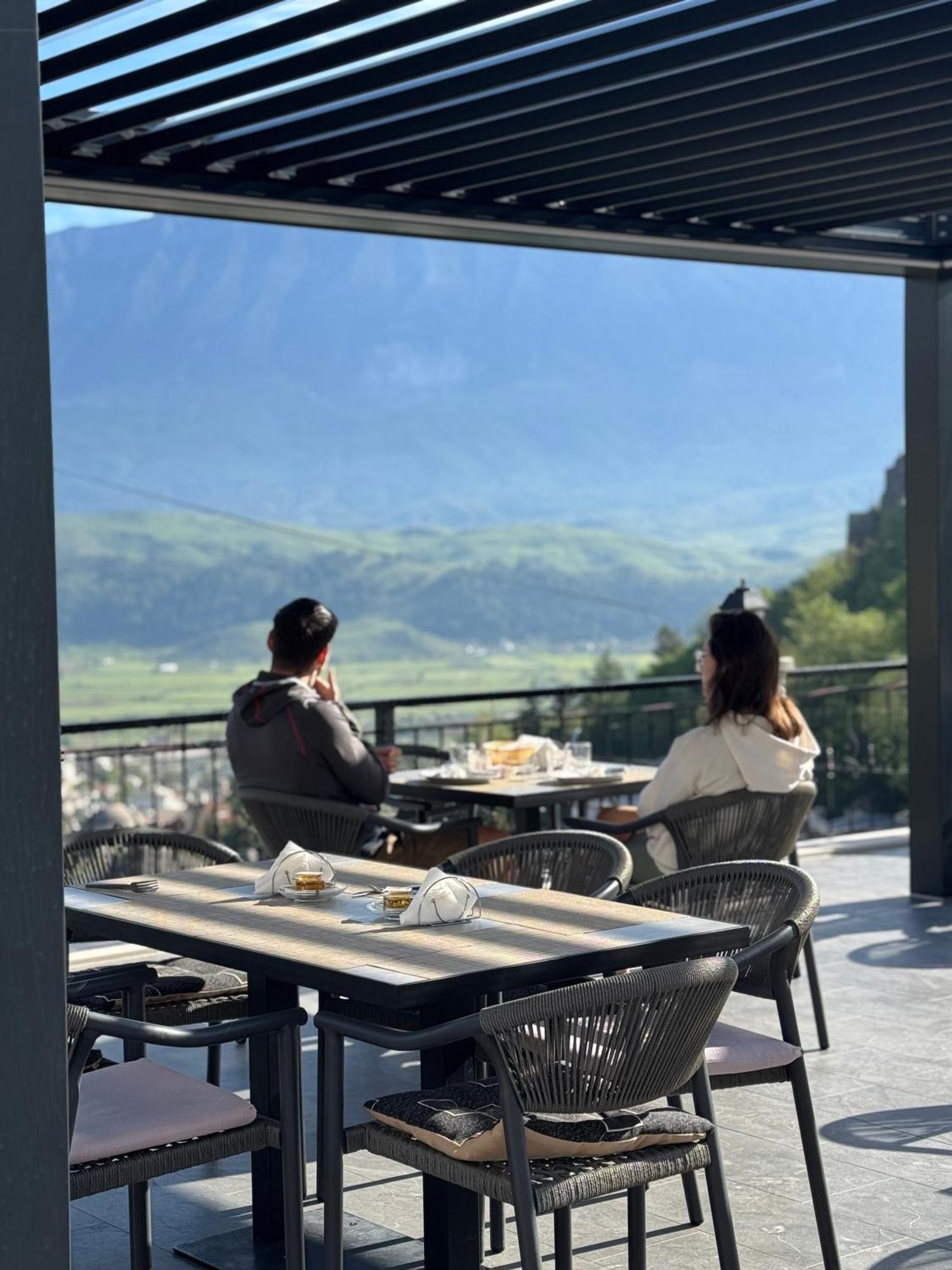 Castle Hotel Gjirokastër Buitenkant foto